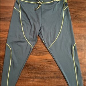 Asos 4505 Icon Capri Leggings Pants Women's Size 18 Green Activewear Gym Yoga